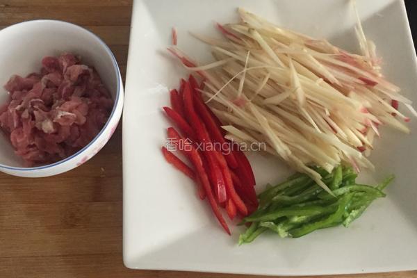 仔姜肉丝的做法图解2