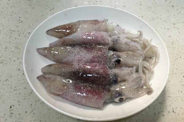清蒸墨鱼仔的做法图解2
