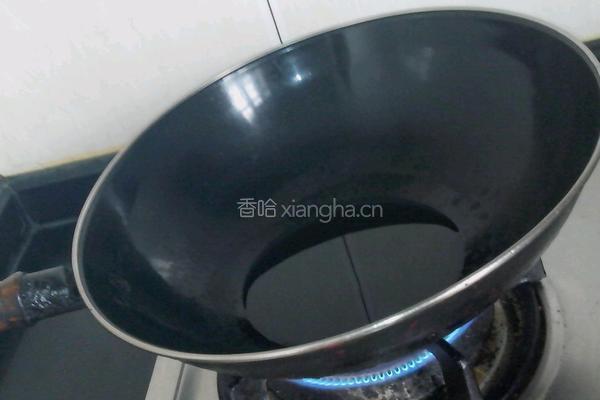 酱油番茄酱炒番茄面条的做法图解6
