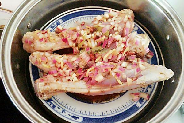 香炸小羊腿的做法图解5