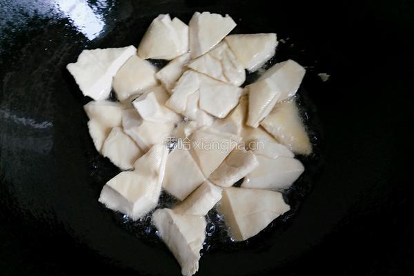 豆腐干炒洋葱胡萝卜片的做法图解4
