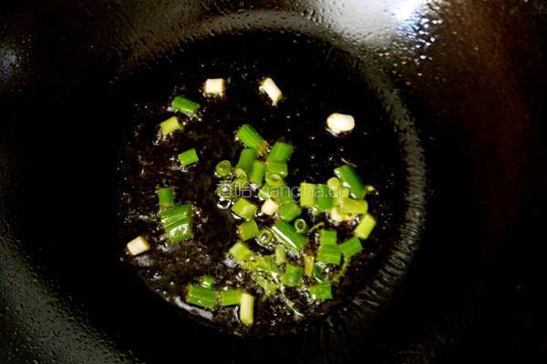 西红柿豌豆牛肉汤的做法图解4