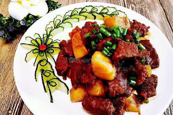 土豆烧牛肉的做法图解9