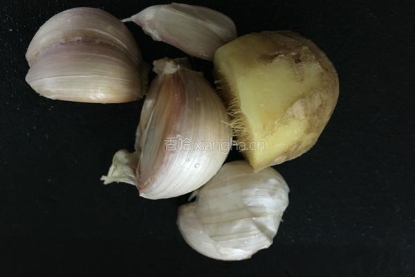鱼尾节瓜夜兰花汤的做法图解3