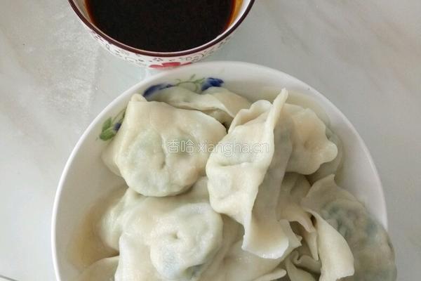 韭菜香菇肉馅饺子