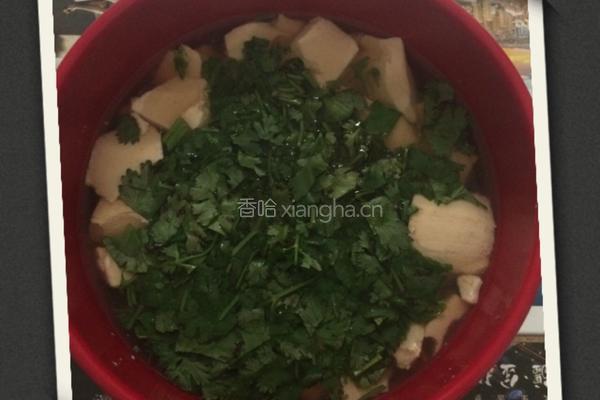 嫩豆腐花咸菜汤