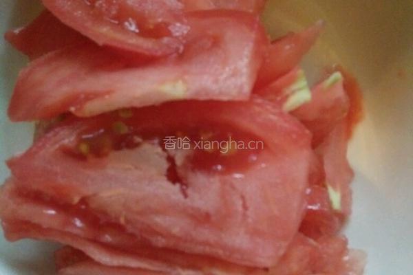 番茄炒西瓜皮的做法图解3