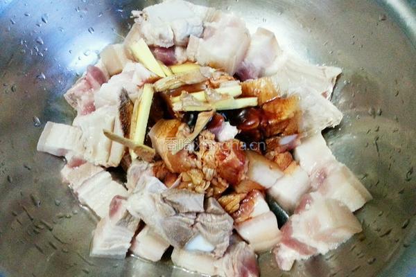 粉蒸土豆五花肉的做法图解3