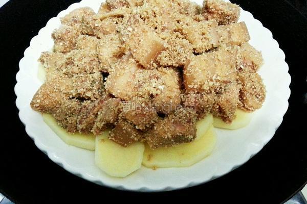 粉蒸土豆五花肉的做法图解7