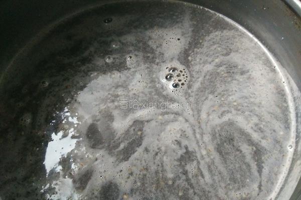 自制黑芝麻糊的做法图解4