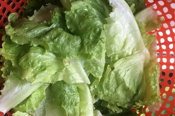 蒜蓉生菜的做法图解2