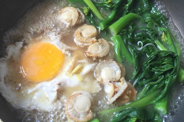 扇贝鸡蛋菜心面的做法图解5