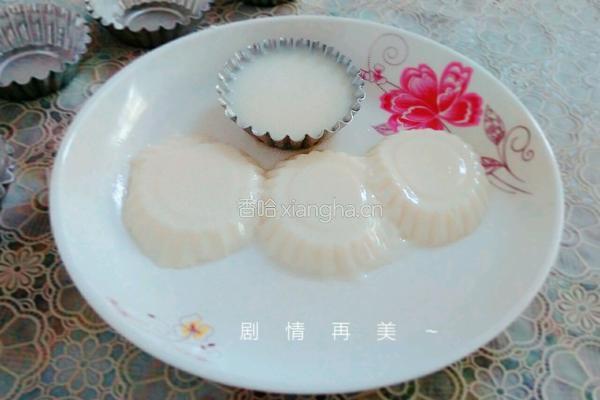 牛奶果冻的做法图解4
