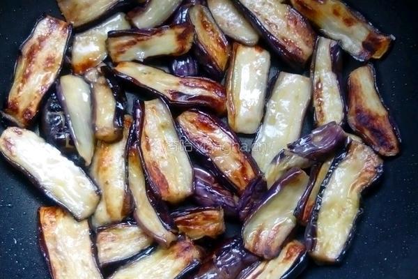蒜香茄子的做法图解4