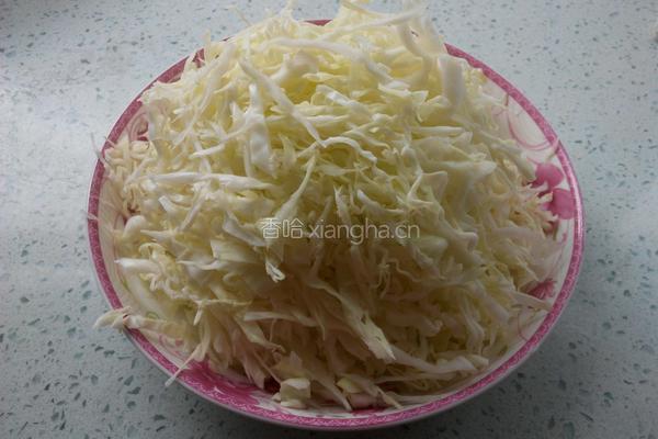 卷心菜炒粉丝的做法图解5