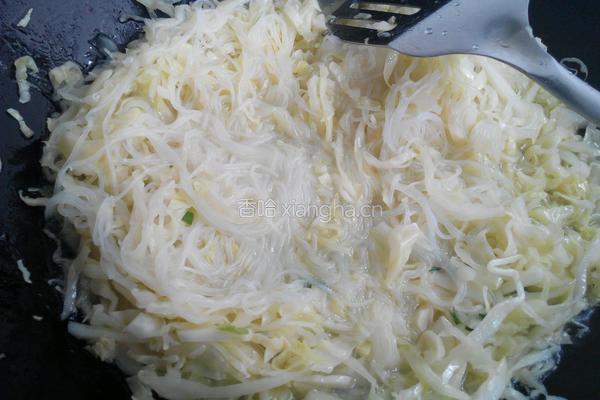 卷心菜炒粉丝的做法图解9