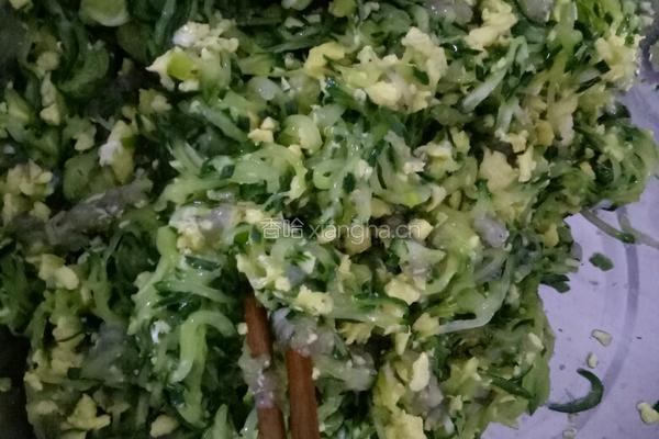 黄瓜鸡蛋虾仁饺子的做法图解4