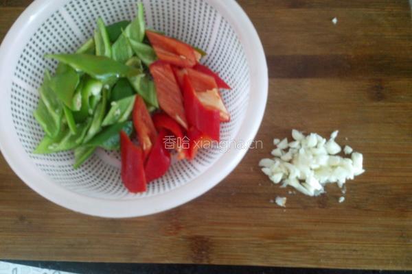 菇蕾炒肉的做法图解3