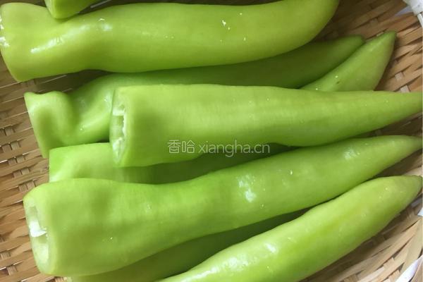 辣椒酿肉的做法图解1