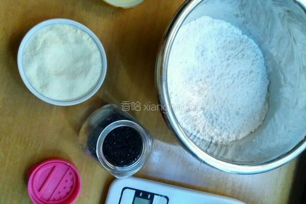 奶烙饼的做法图解1