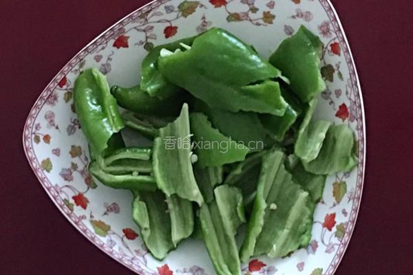 农家菜辣椒鸡蛋焖子(也叫鸡蛋酱)拌茄子土豆的做法图解6
