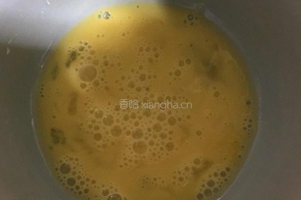 培根鸡蛋炒黄瓜的做法图解5