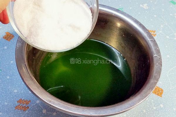 椰汁班兰糕的做法图解3
