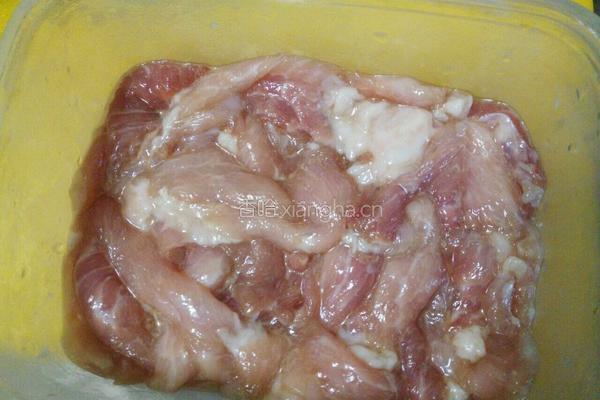 土猪肉炒笋干的做法图解3
