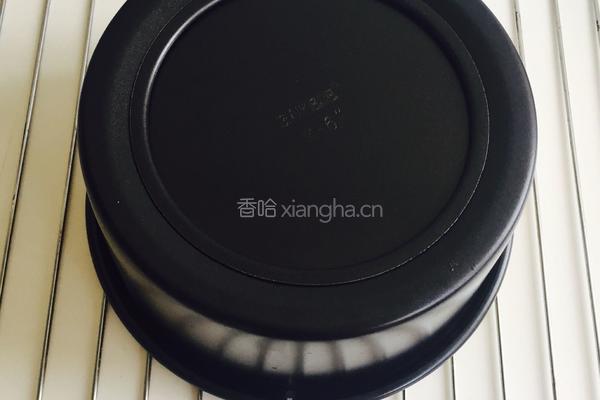六寸戚风蛋糕的做法图解11