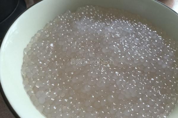 什锦西米露的做法图解3