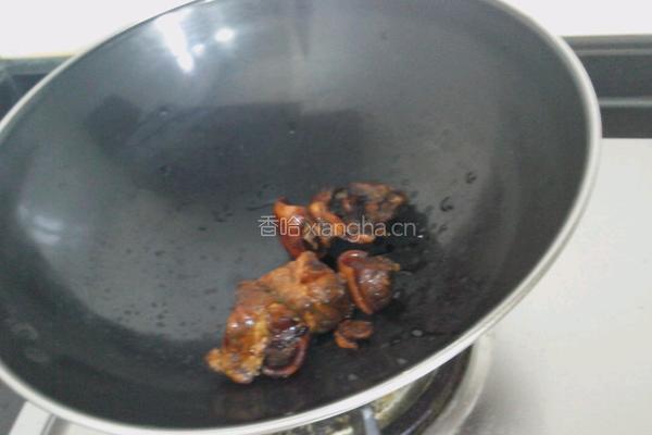 酱油爆炒熟羊肉的做法图解5
