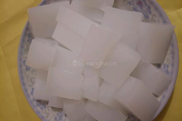 蒜香拌凉粉的做法图解2