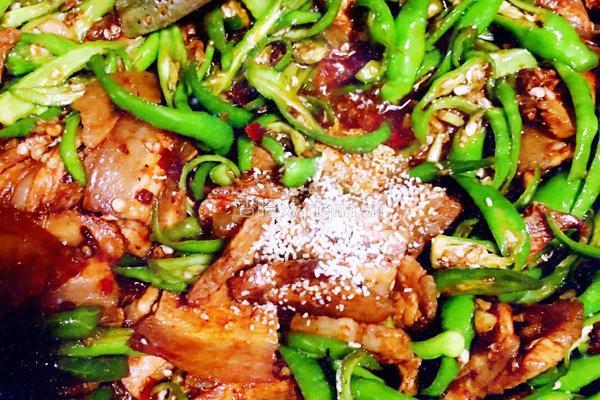 尖椒回锅肉的做法图解13