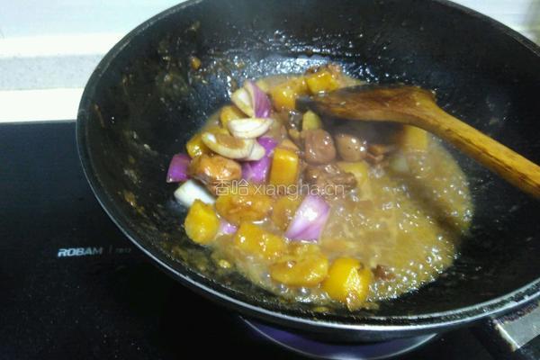 土豆炖鸡肉的做法图解6