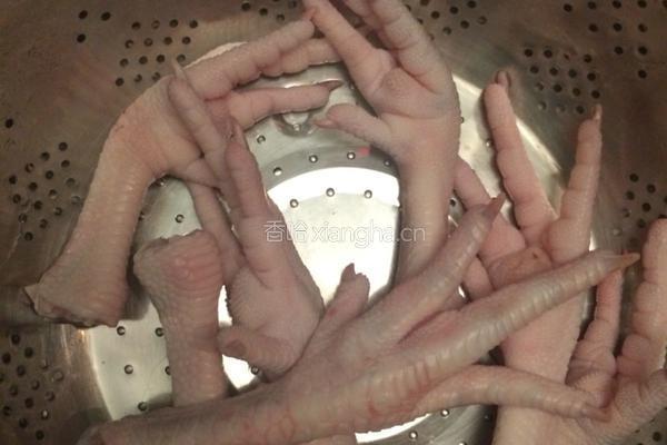 简单易做的糟卤风爪的做法图解1