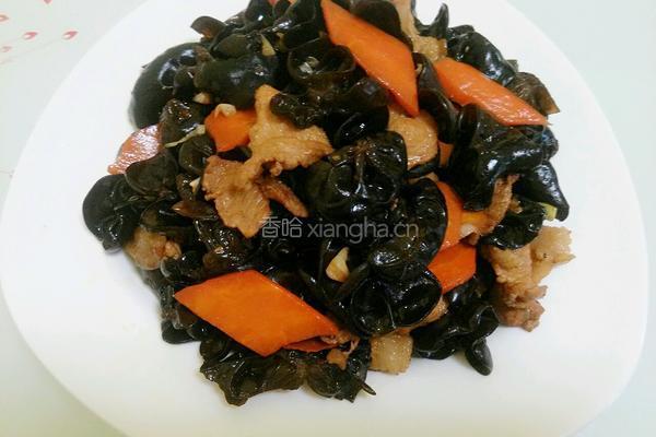 木耳胡萝卜炒肉的做法图解9