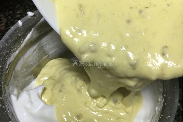 香蕉戚风蛋糕的做法图解8