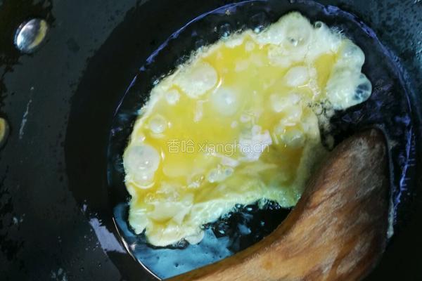 鸡蛋青菜炒面的做法图解6
