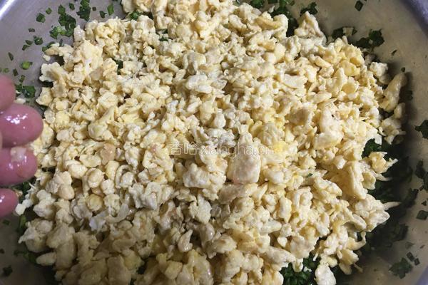韭菜鸡蛋饺的做法图解9