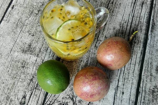 蜂蜜青柠百香果茶的做法图解7
