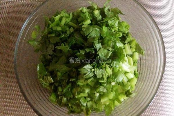 红烧肉炖土豆芹菜末的做法图解3
