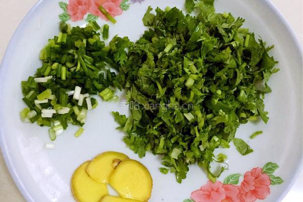 蛏子米粉汤的做法图解3