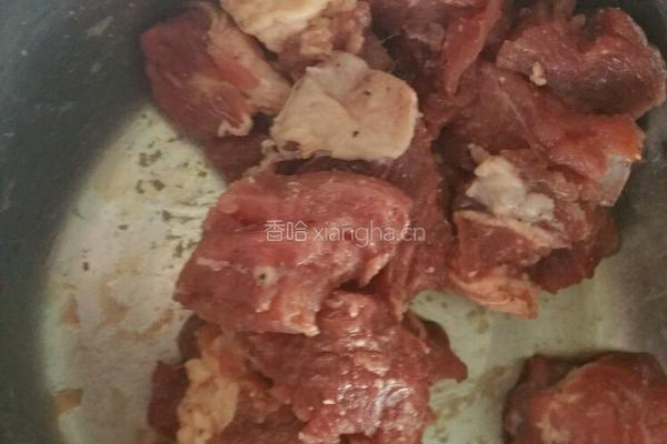 咖喱牛肉饭的做法图解1