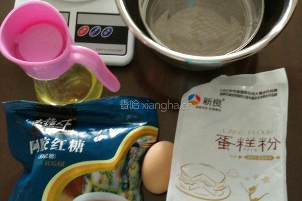 红糖磨牙棒 低热量又补血的小零食(步骤超详细的哟)的做法图解1