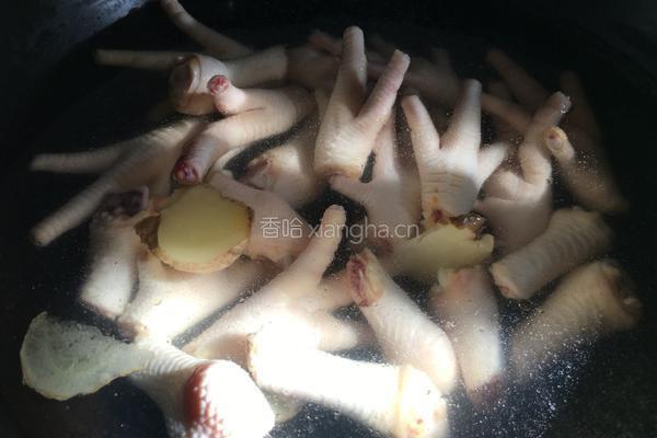 药材凤爪的做法图解2