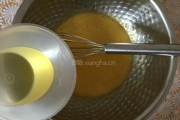 戚风蛋糕的做法图解4