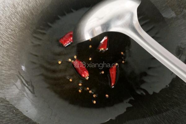 爆炒茴子白的做法图解2