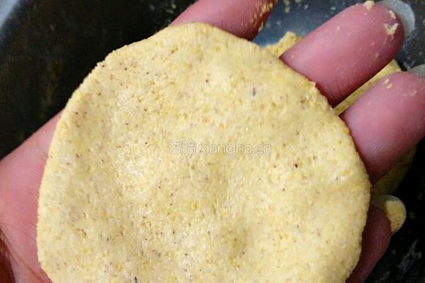 玉米面薄饼的做法图解5