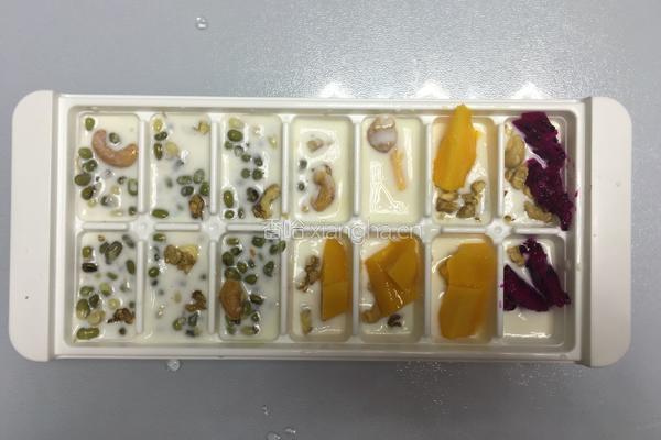 水果冰棍的做法图解2