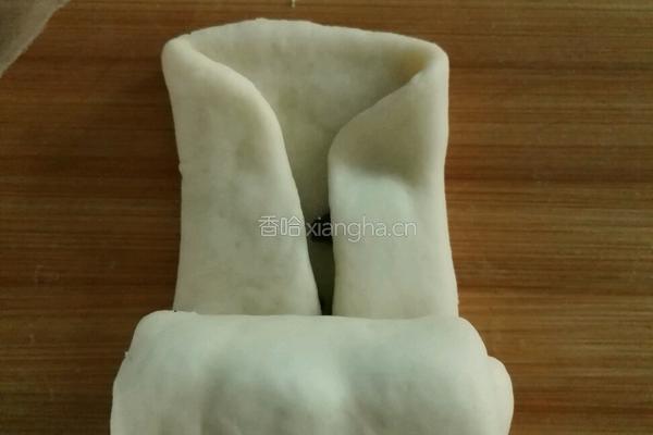 葡萄干小面包的做法图解10